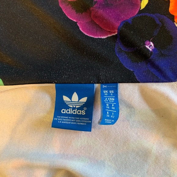 Adidas Originals Woman’s Track Jacket size small - Picture 3 of 5
